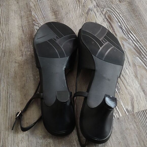 Array Jewel Womens Leather Cap Toe Slingback Heels  Sz 10.5 NWOT - Picture 6 of 8